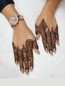 Top 10 Simple and beautiful mehndi Designs for daily use